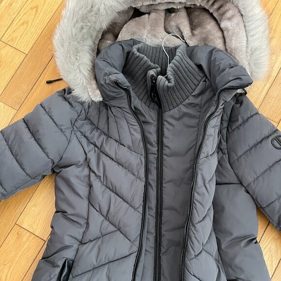 DKNY - Winter coat - Picture 3 of 8